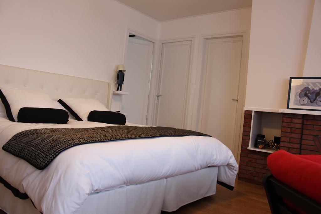 Au Coeur De Beauvais Bed & Breakfast Eksteriør bilde