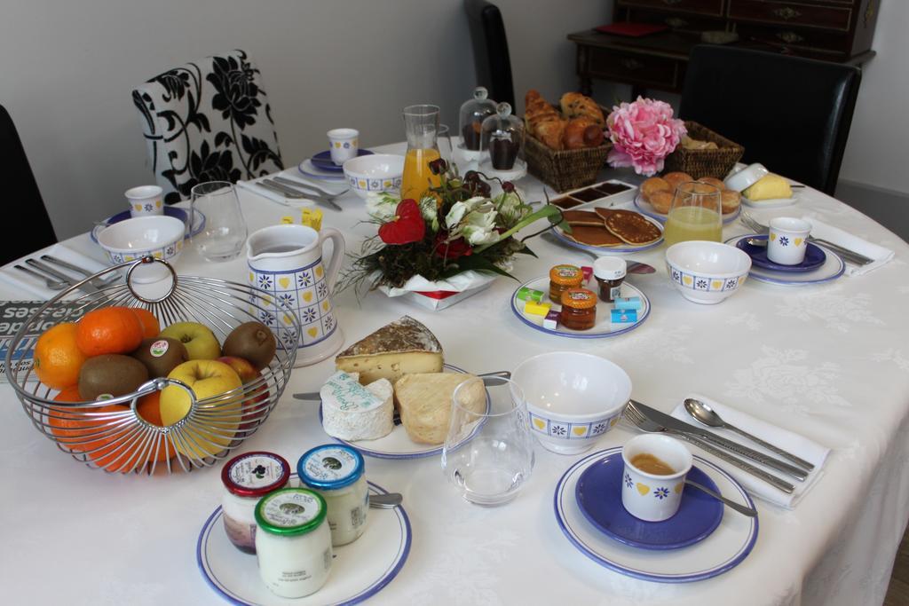 Au Coeur De Beauvais Bed & Breakfast Eksteriør bilde