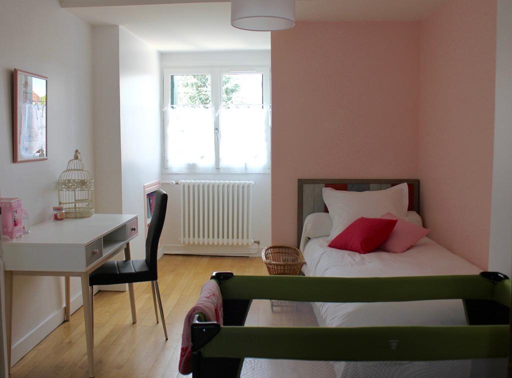 Au Coeur De Beauvais Bed & Breakfast Eksteriør bilde